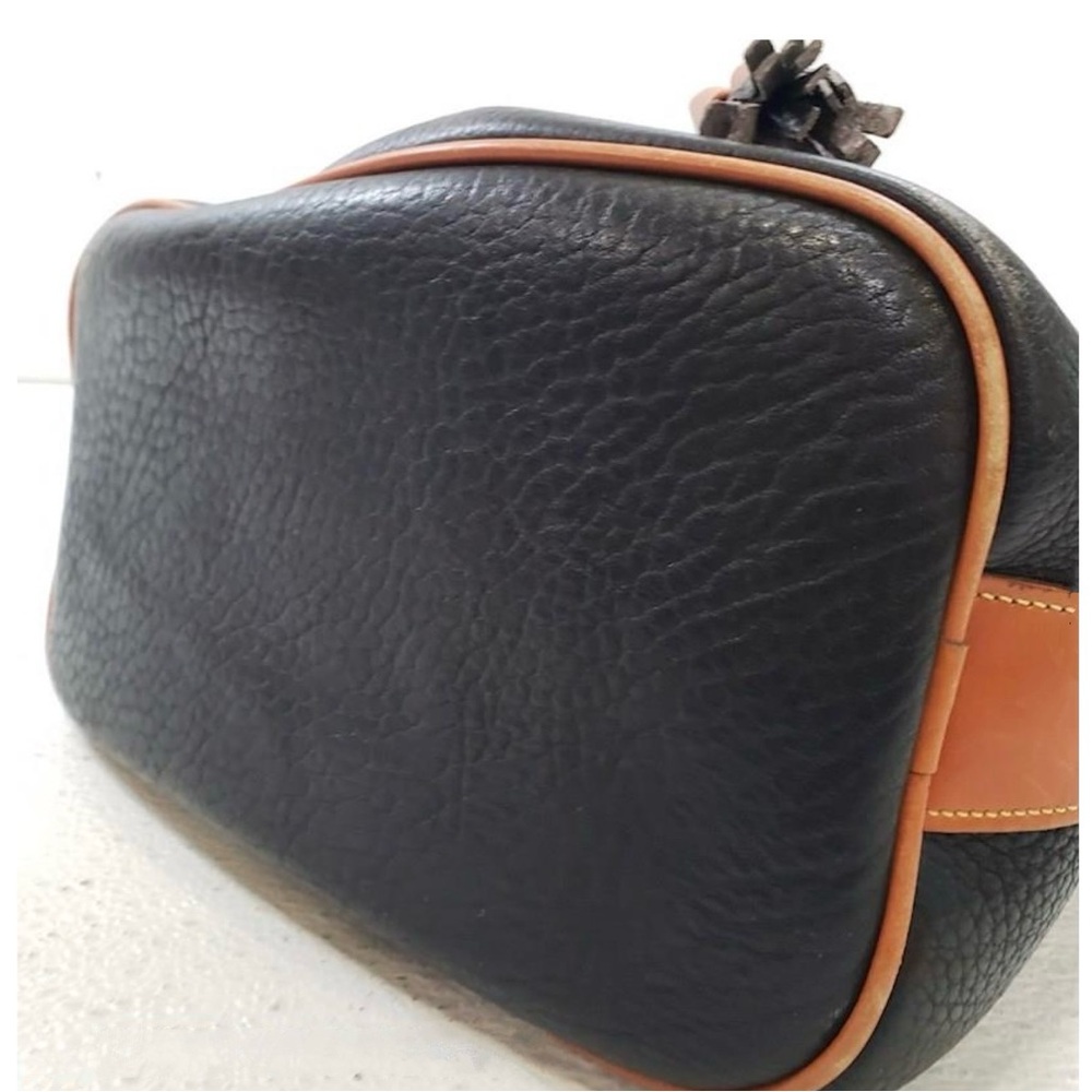 New Dooney & Burke Pebble Grain Leather
Drawstring Crossbody Bucket Bag. - Picture 11 of 16